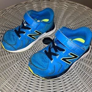 New Balance Sneakers, little boys size 9